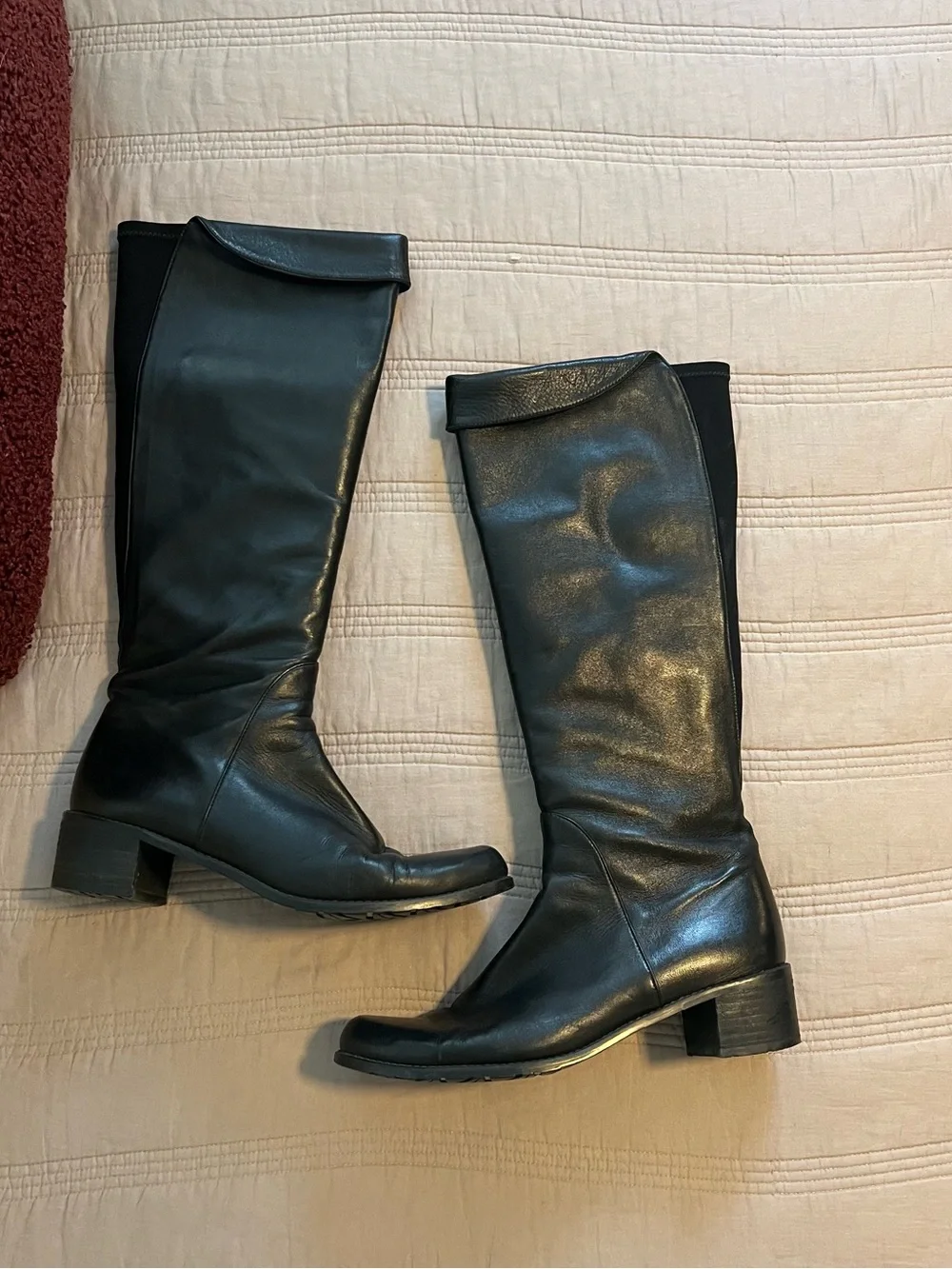 Stuart Weitzman Black Leather Knee Boots Soft Leather Classic Modern Elevated